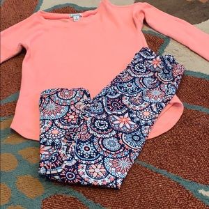 Old Navy Medium 8top / size small 7/8 leggings